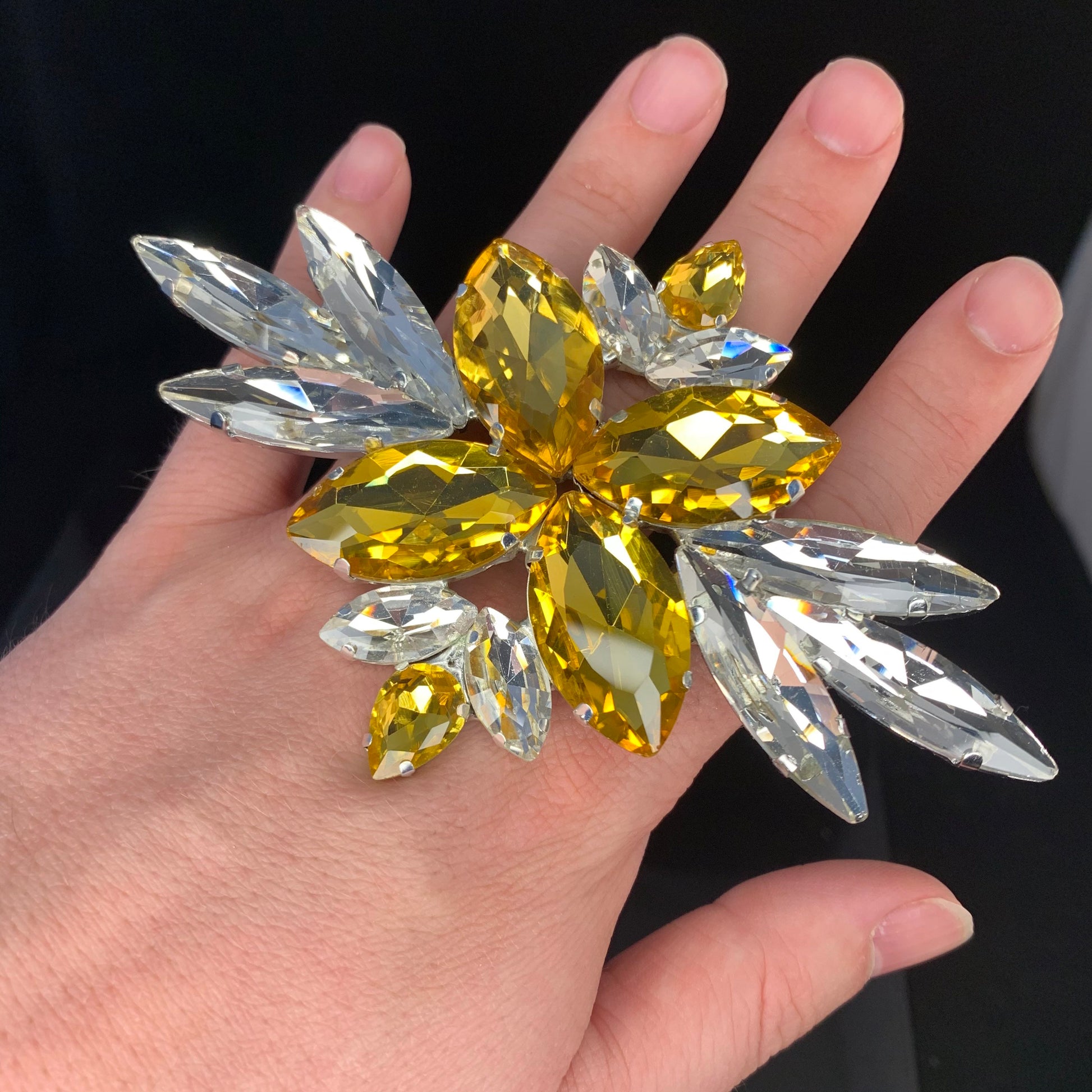 XL Elegant Statement Ring / large Cocktail Dress Ring / Adjustable back / Gift / Drag Queen Ring /Costume Jewellery