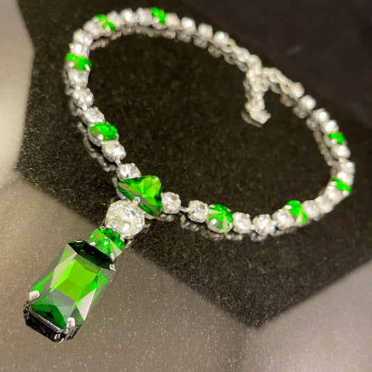 Beautiful Emerald & Clear Necklace/ Pendent Necklace / Adjustable / Drag Queen Costume Jewelry / Cocktails Jewellery